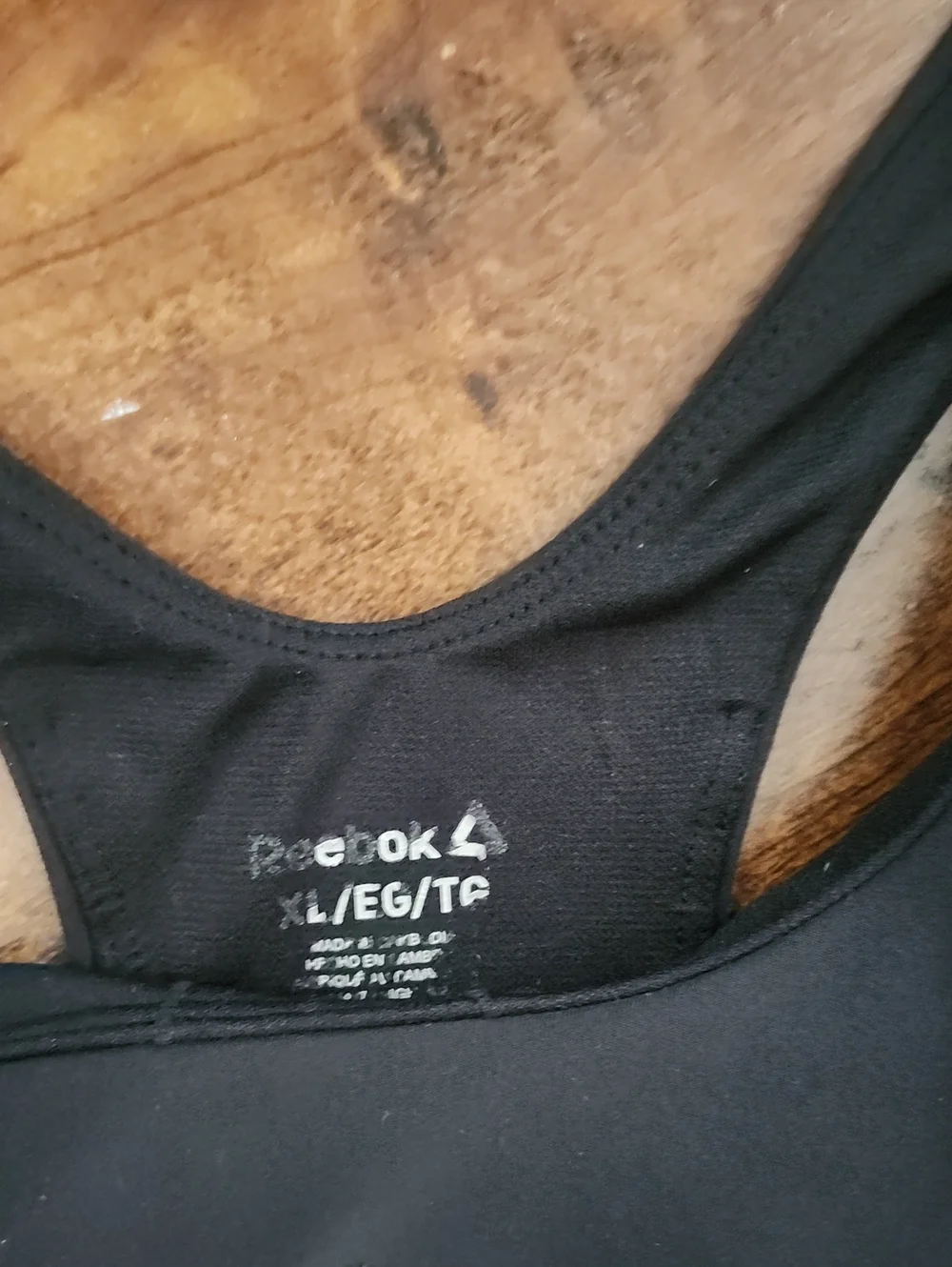 Reebok Size XL Women's Athletic Tank With Built In Bra - Picture 2 of 4